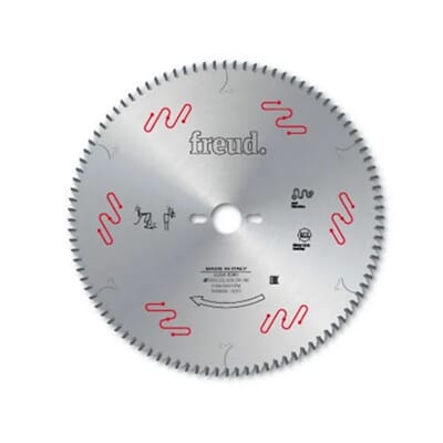 LU3A0100 LU3A0100.jpg